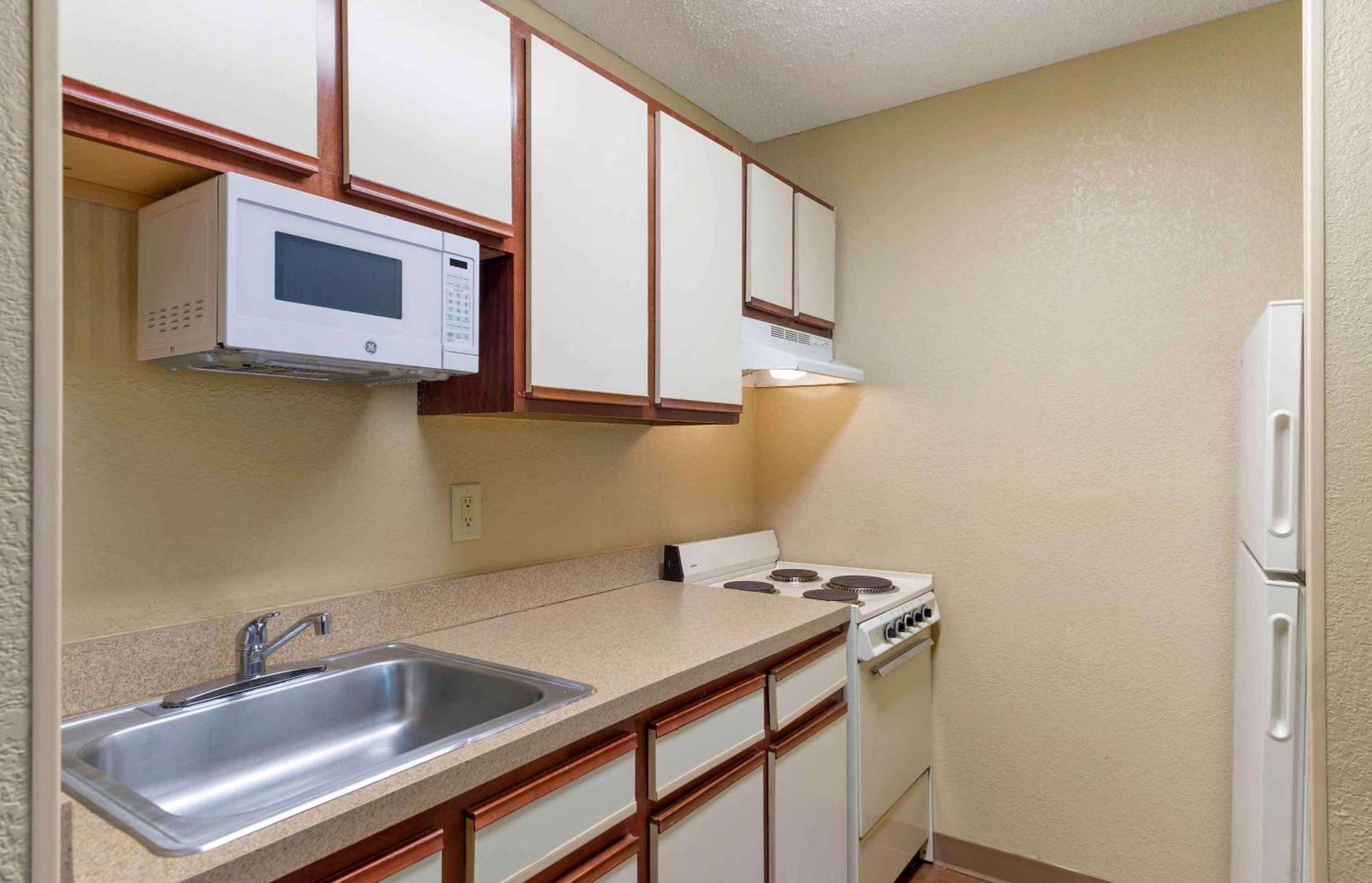 Extended Stay America Select Suites - Atlanta - Kennesaw Chastain Rd Ngoại thất bức ảnh