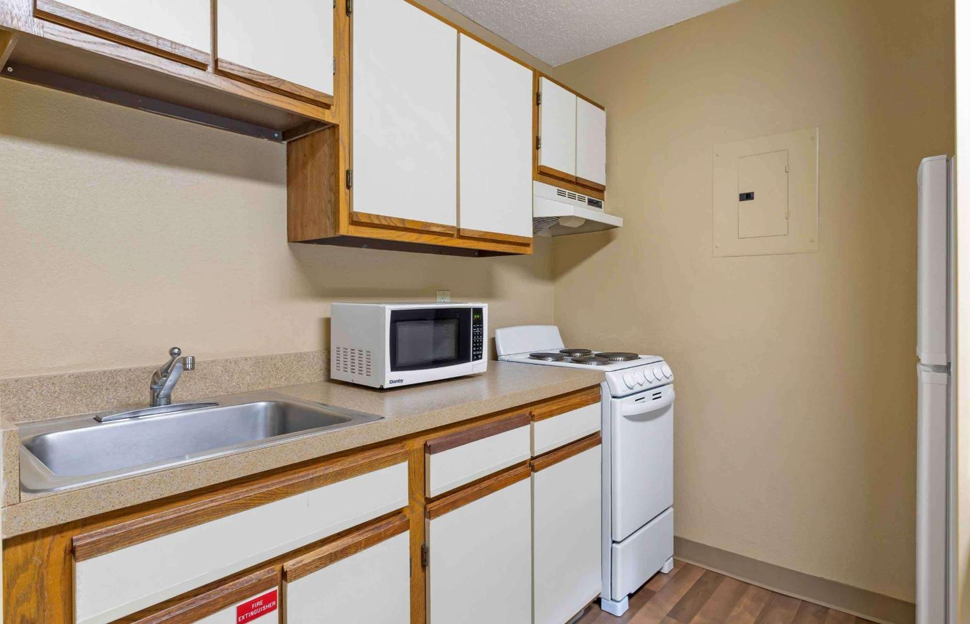 Extended Stay America Select Suites - Atlanta - Kennesaw Chastain Rd Ngoại thất bức ảnh